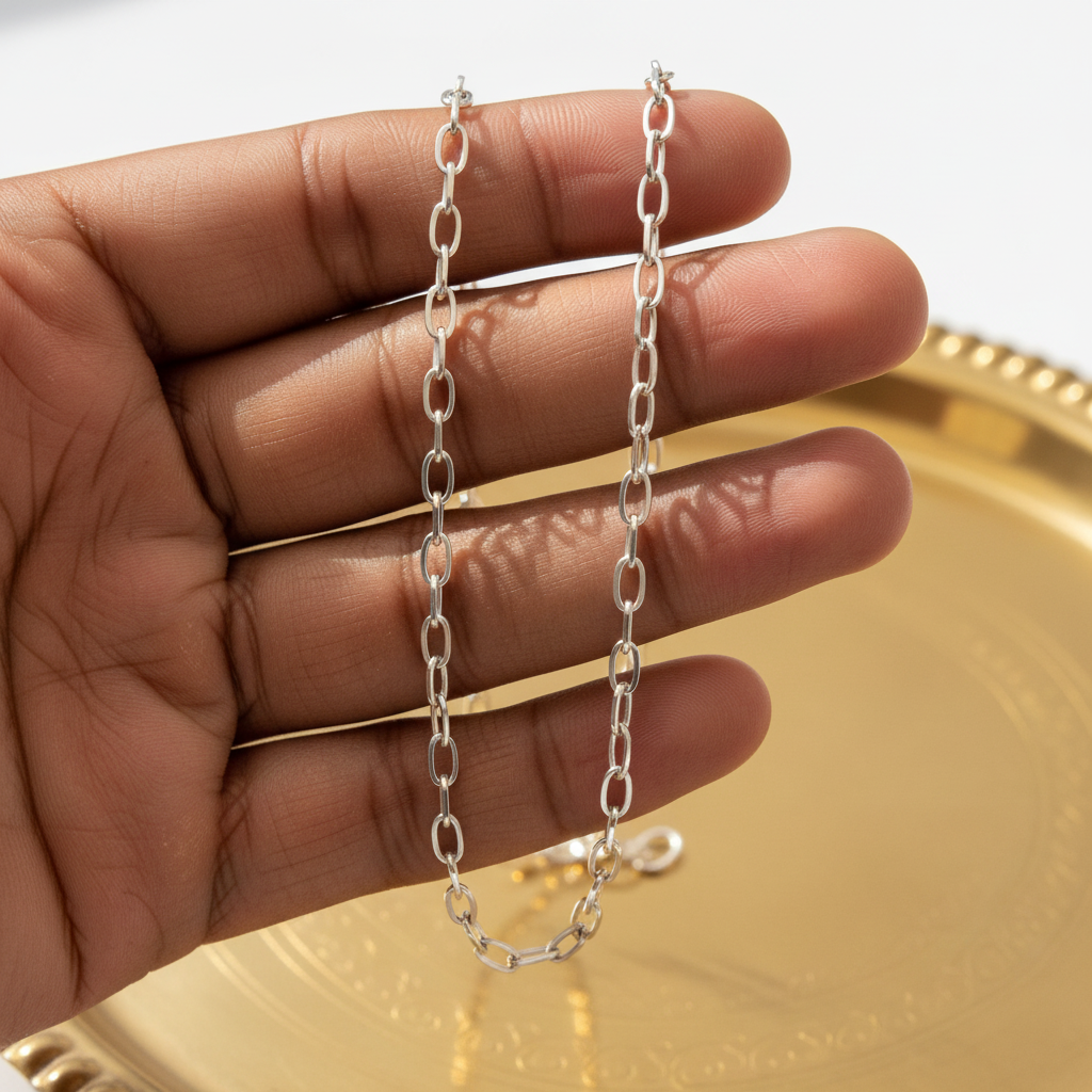 Silver Oval Link Chain – Gold Brass Tray